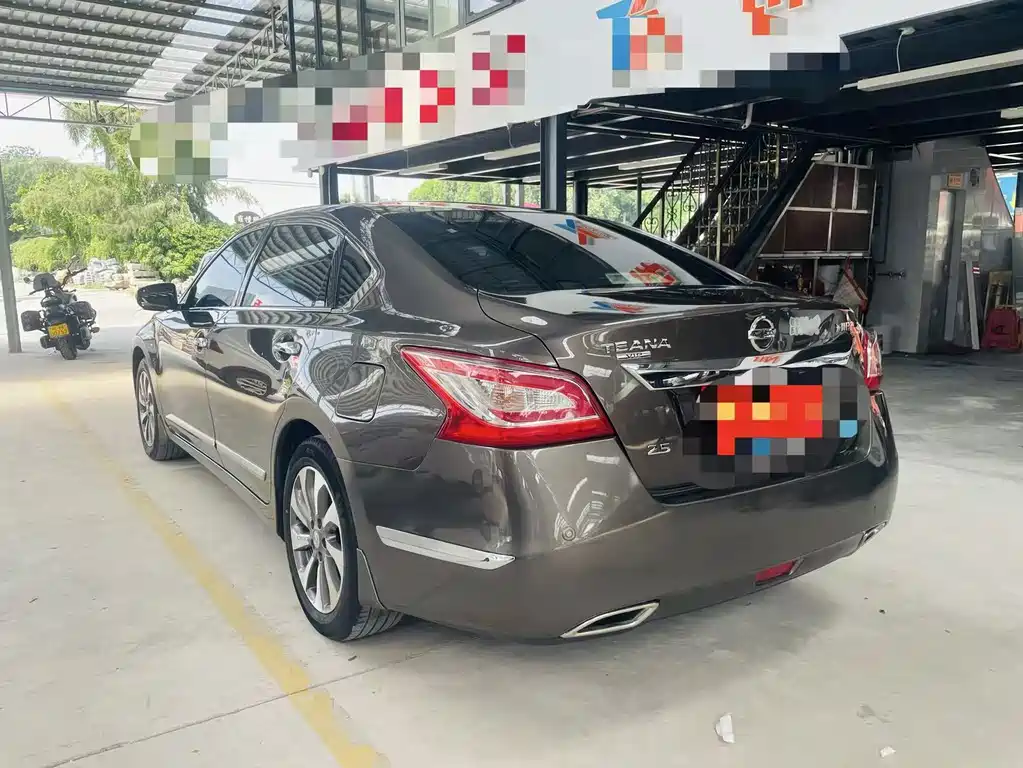Nissan Teana — миниатюра 6
