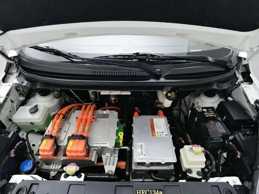 Changan EV — миниатюра 6