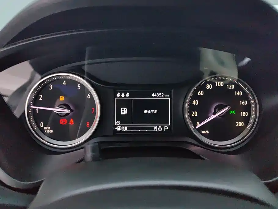 Buick Verano — миниатюра 14