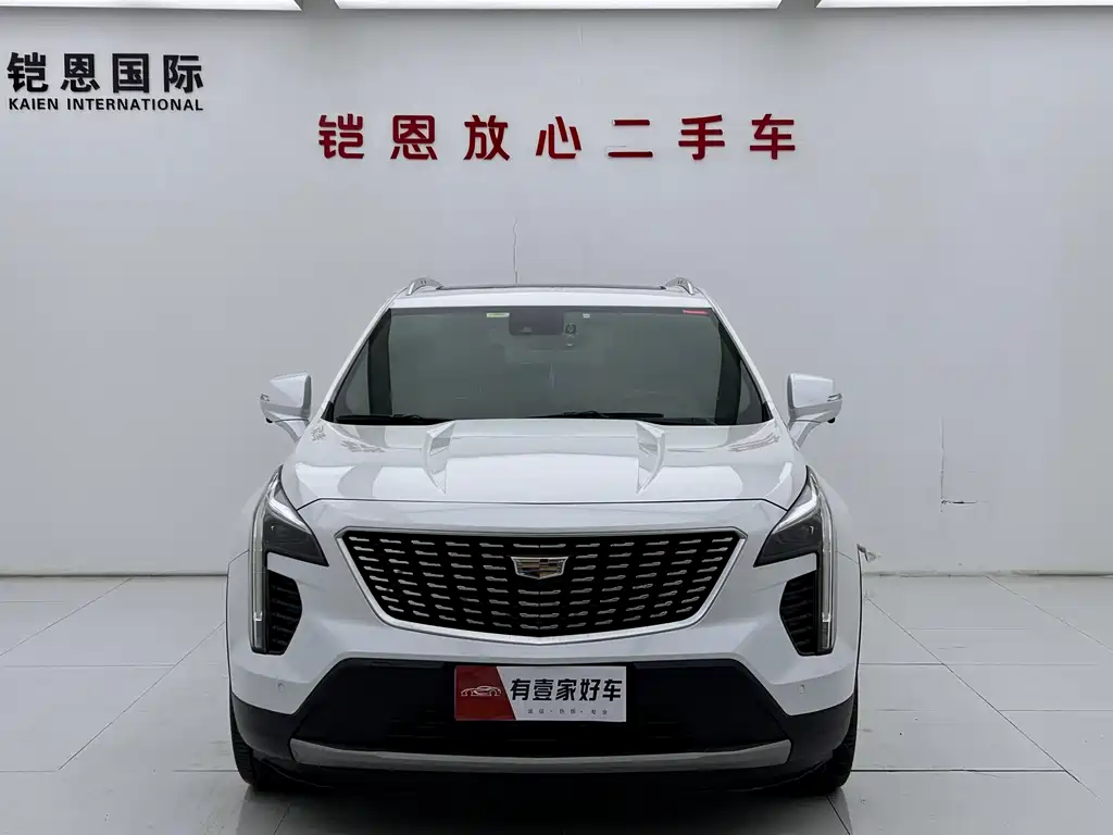 Cadillac XT4 2021 28T