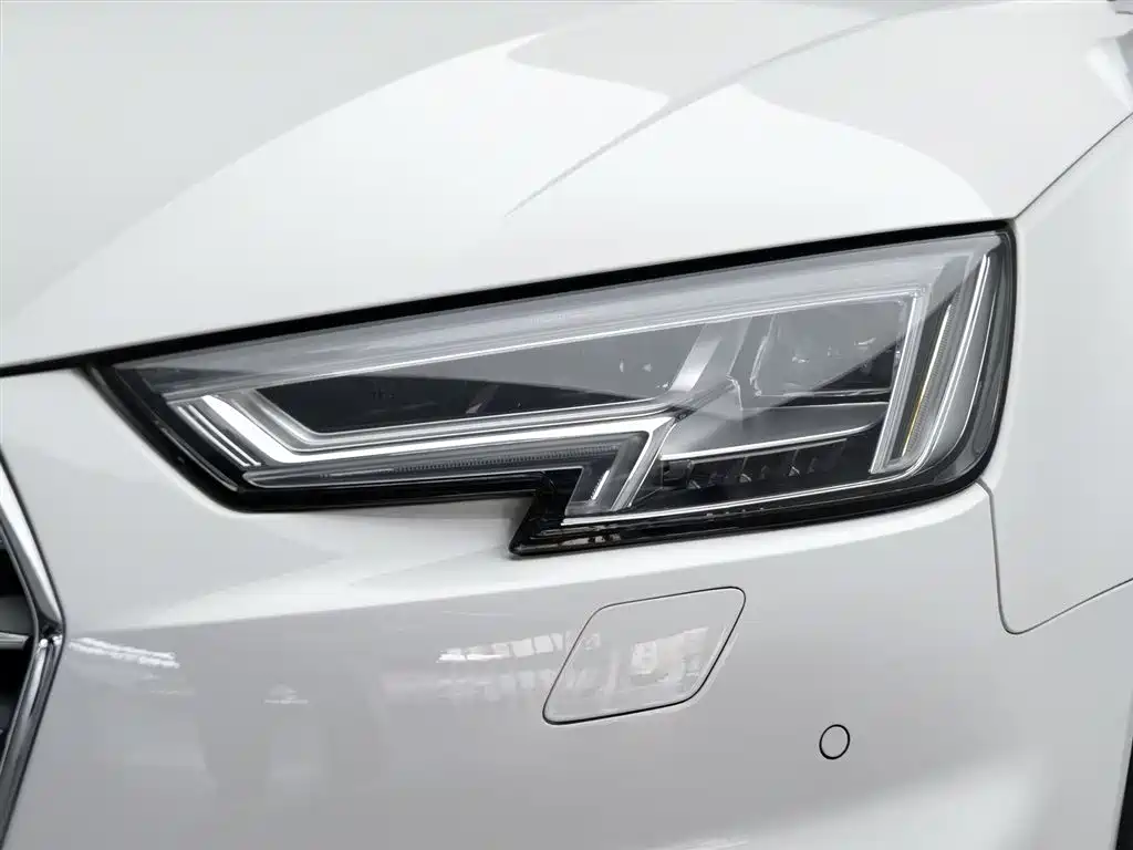 Audi A4L 2018 30 40 TFSI Fashion