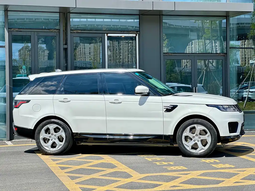 LAND ROVER RANGE ROVER SPORT NEW ENERGY