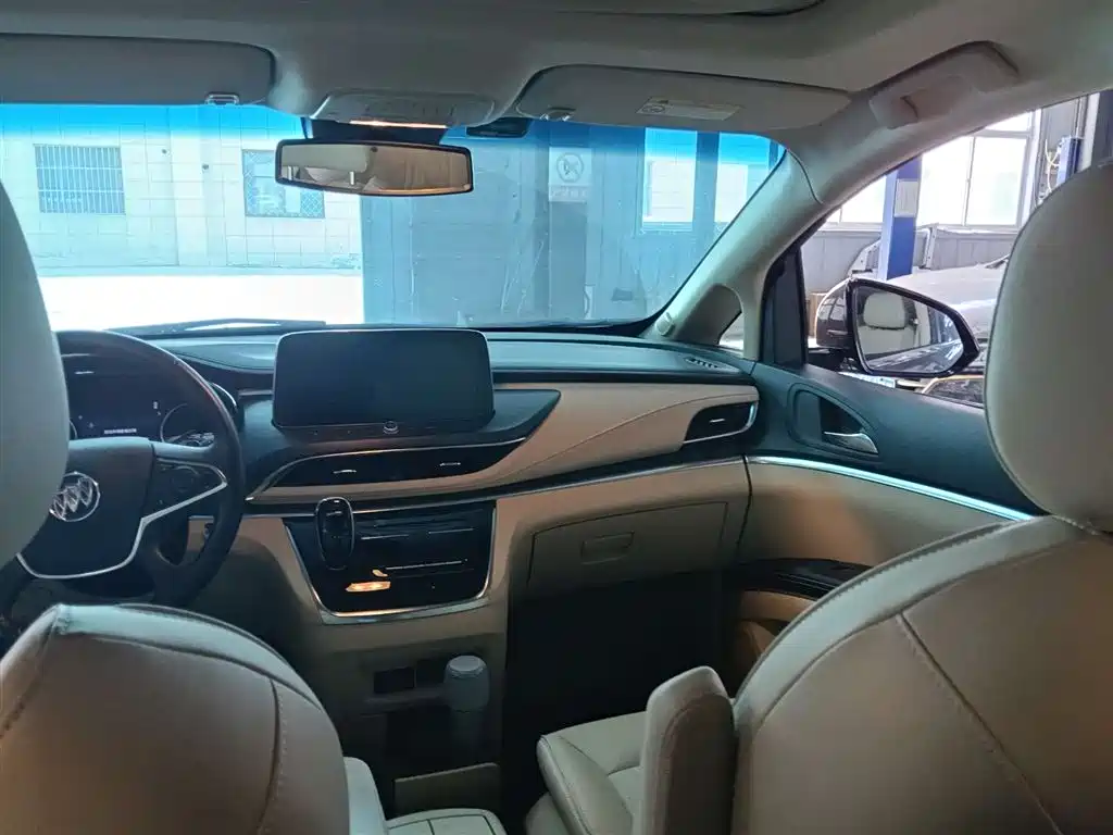 Buick GL8 2023 Luxury