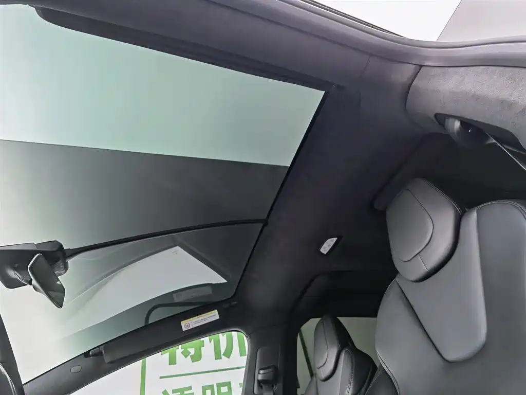 Tesla Model X — фотографии объявления, Фото 15