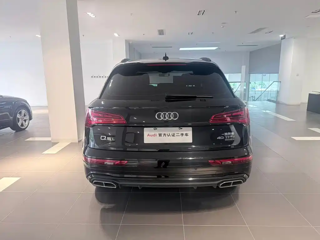 Audi Q5L 2024 40 TFSI Luxury