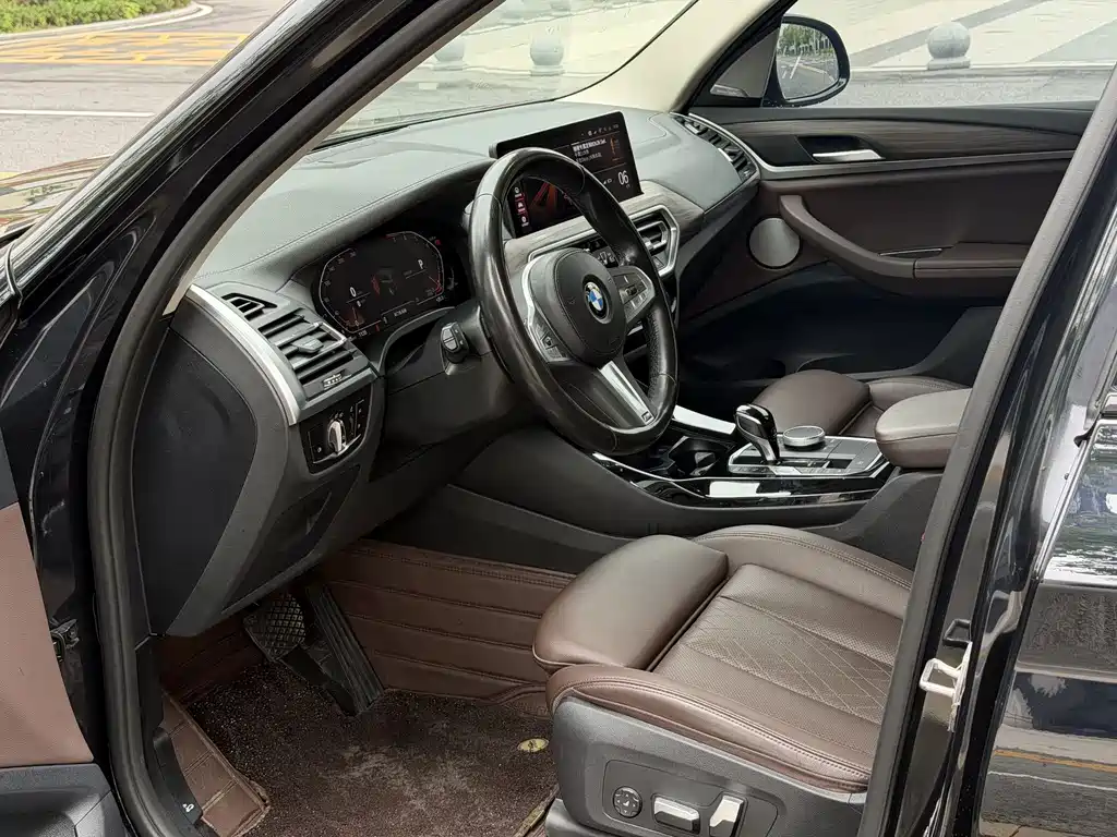 BMW X3 2023 xDrive30i Lead M