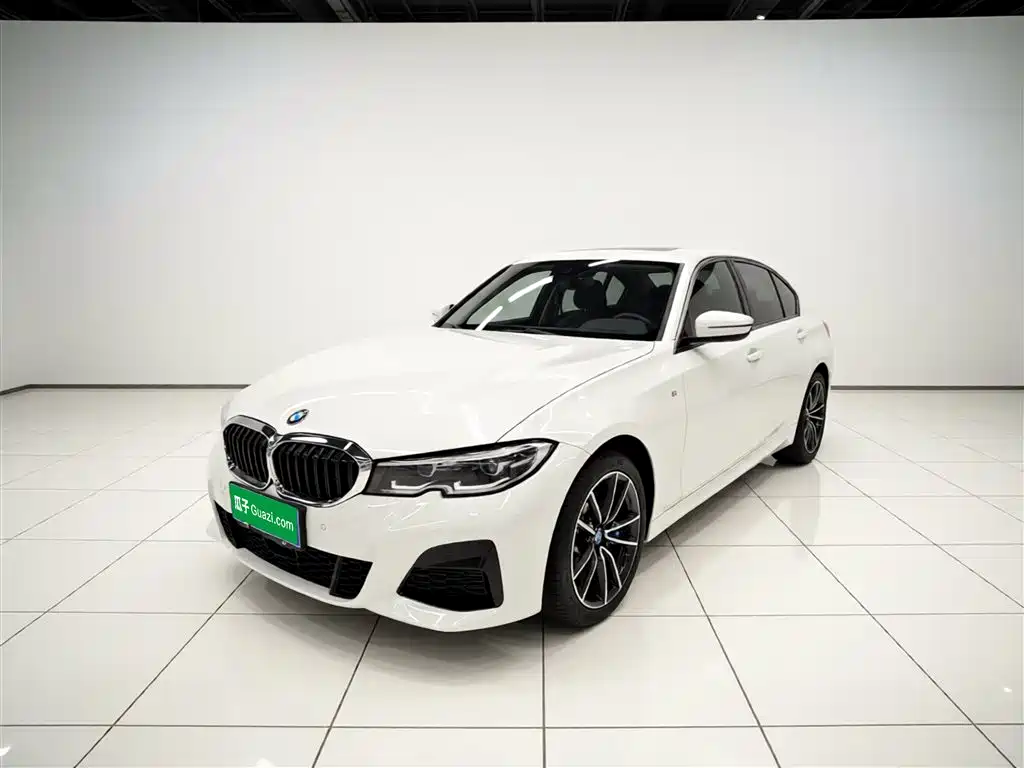 BMW 3 Series 2022
