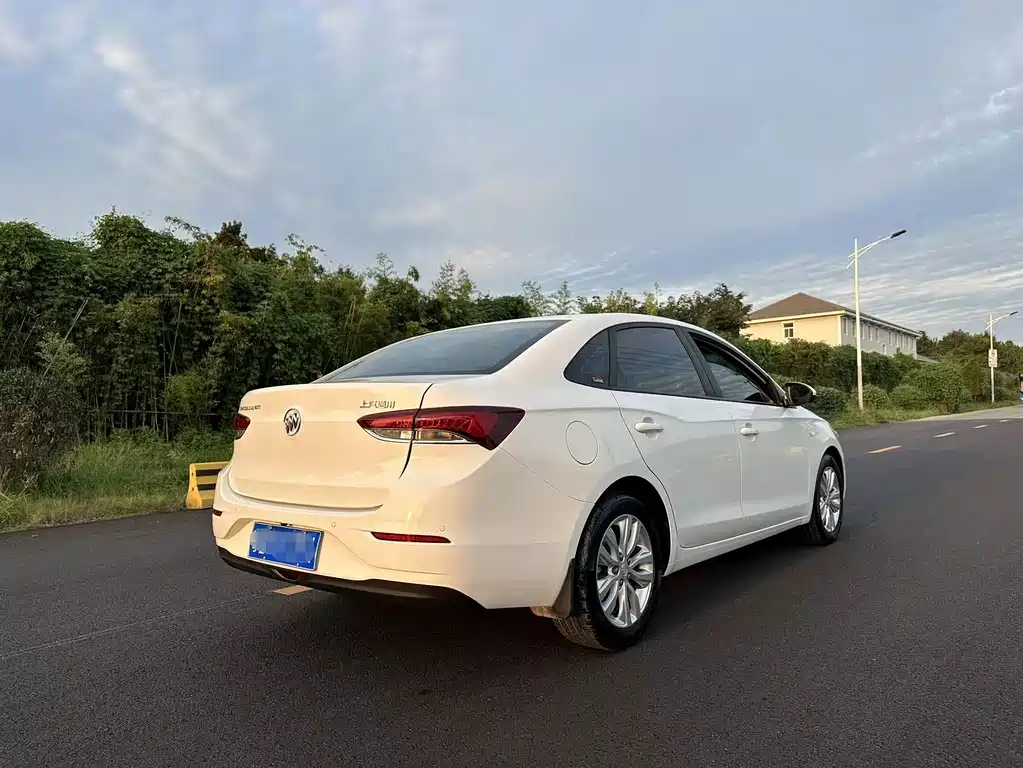 Buick Excelle — миниатюра 4