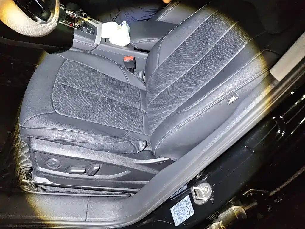 Audi Q5L 2020 40 TFSI Fashion