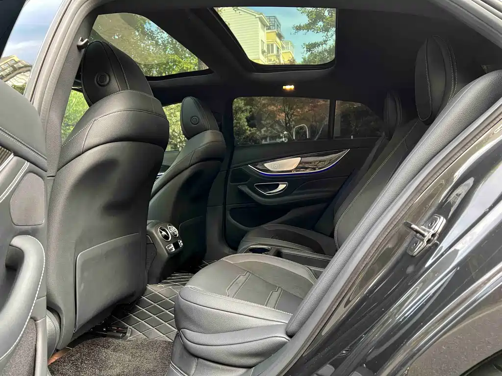 MERCEDES-BENZ AMG GT