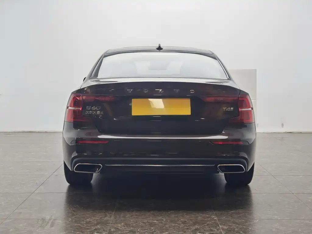 Volvo S60 — миниатюра 6