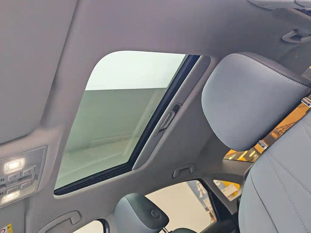 Volkswagen Lavida — миниатюра 18