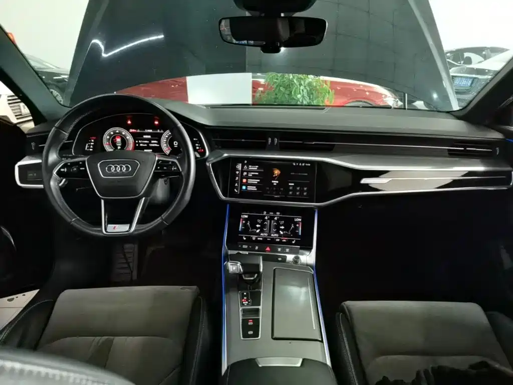 Audi A6L 2022 45 TFSI quattro
