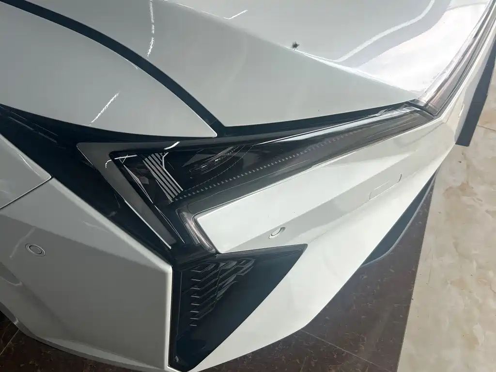 Lingxi L 2025 +