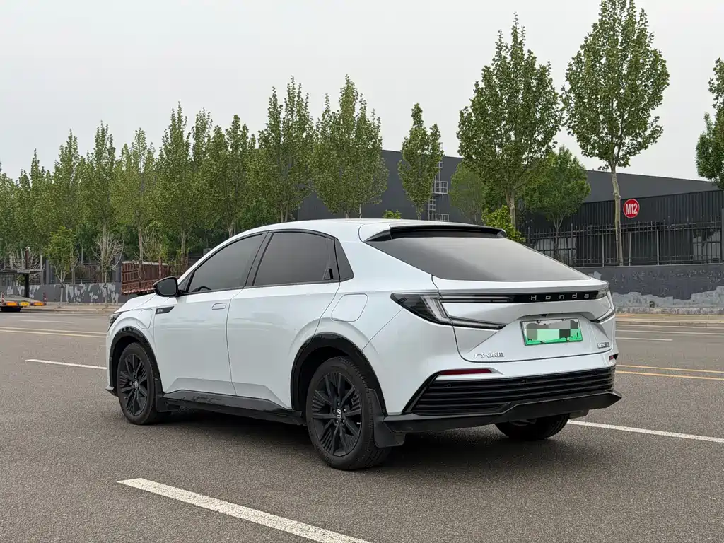 Honda e:NP2 — миниатюра 5