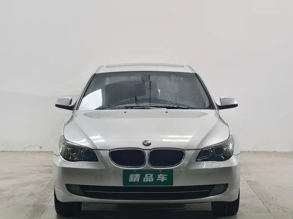 BMW 5 Series — миниатюра 2