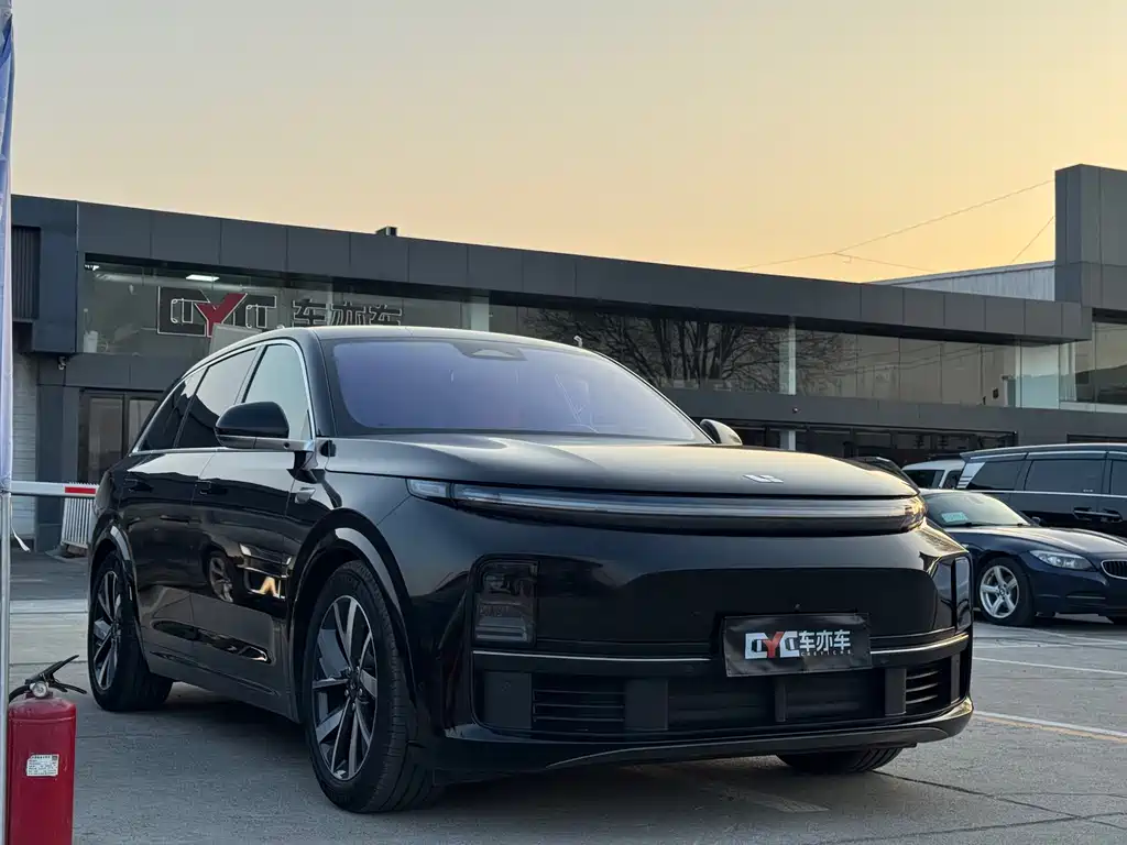 Li Auto IDEAL L7