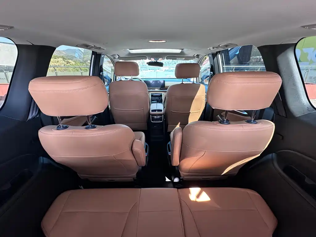 SAIC MAXUS CHASE G50 PLUG IN HYBRID