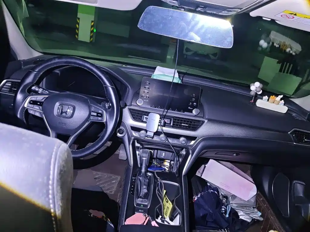 Honda Accord — миниатюра 5