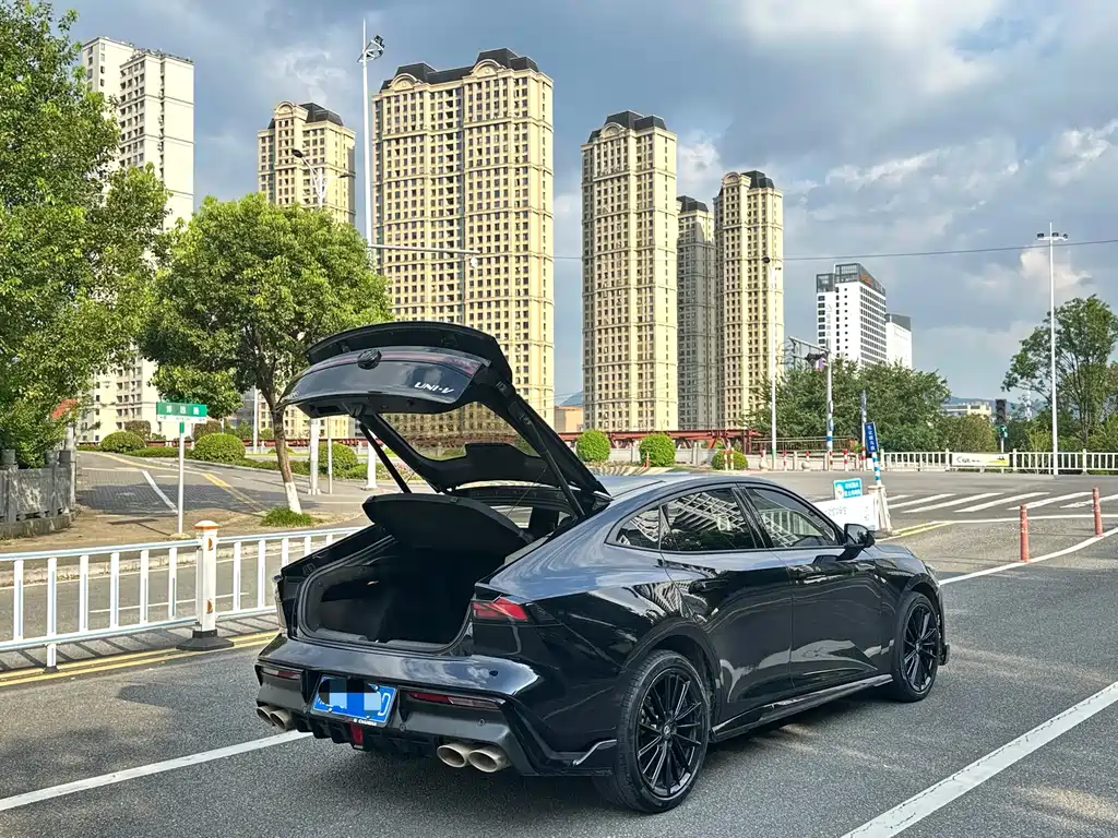 Changan UNI-V — миниатюра 16