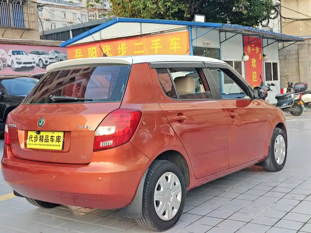 Skoda Fabia — миниатюра 20