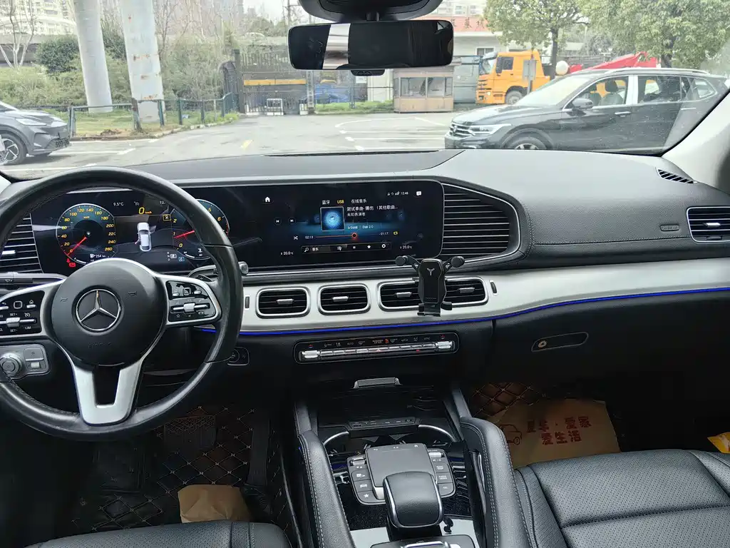 MERCEDES-BENZ GLE COUPE