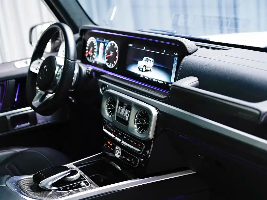 MERCEDES-BENZ G CLASS