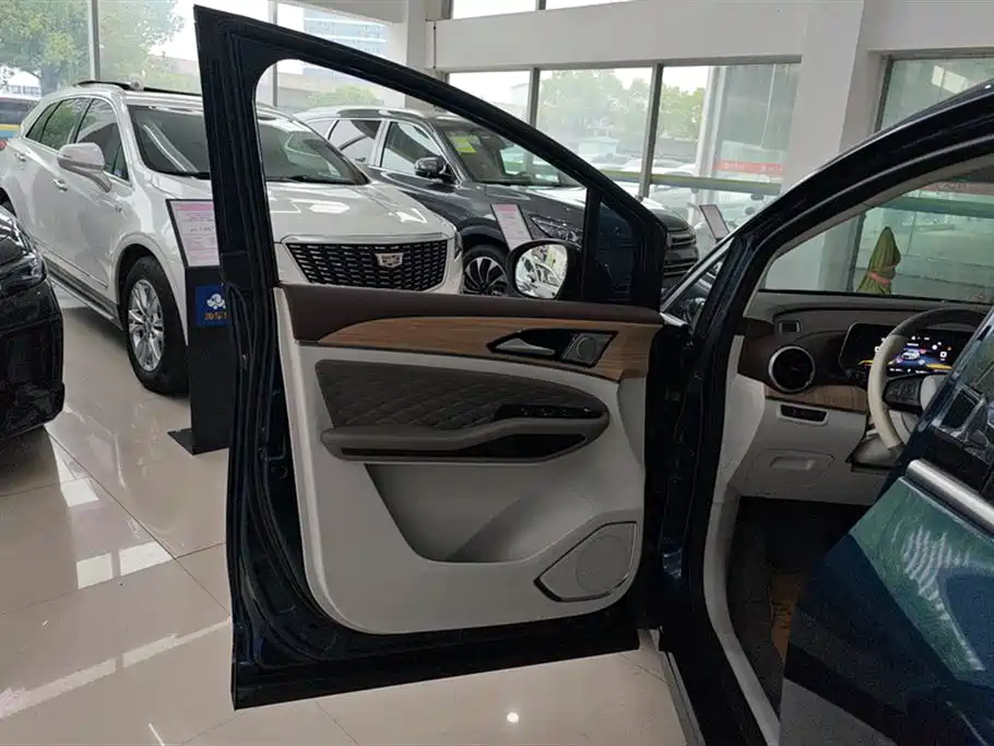 DONGFENG POPULAR YACHTS