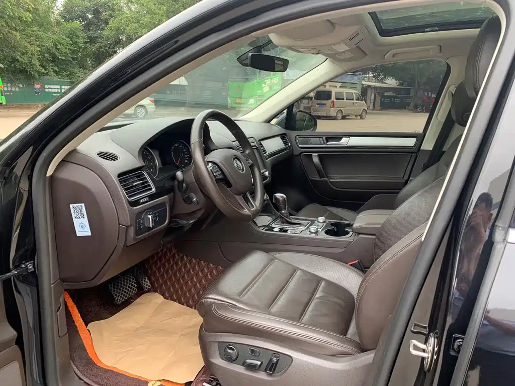 Volkswagen Touareg — миниатюра 6