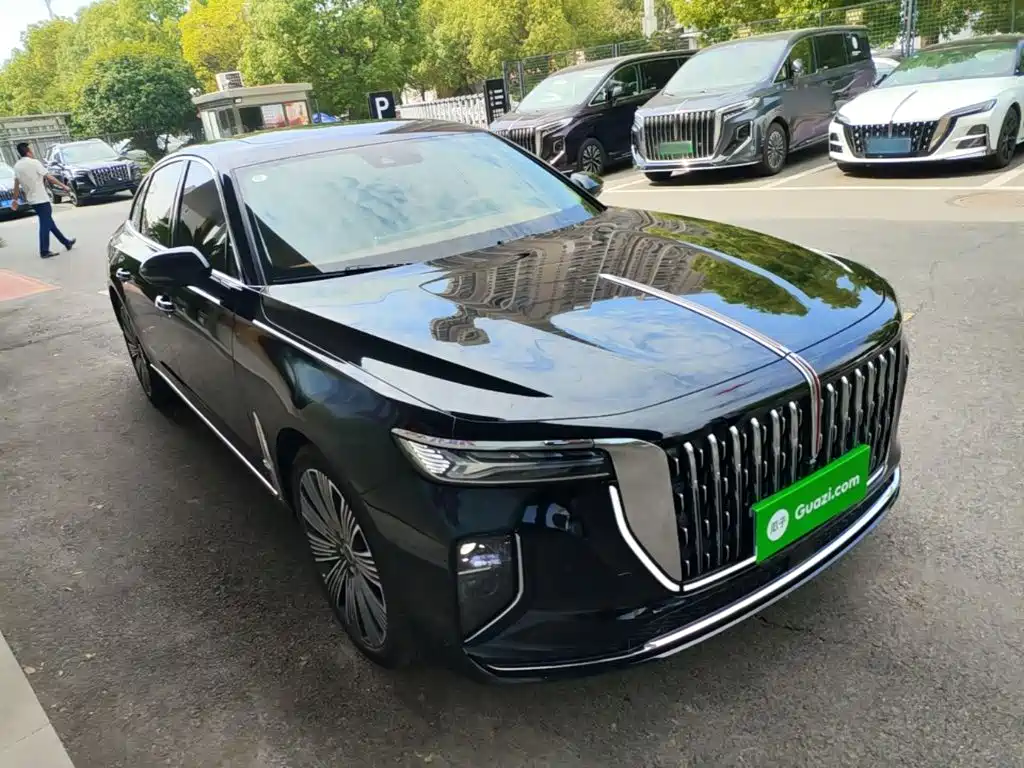 Hongqi H9 2025 2.0T Luxury 5 мест