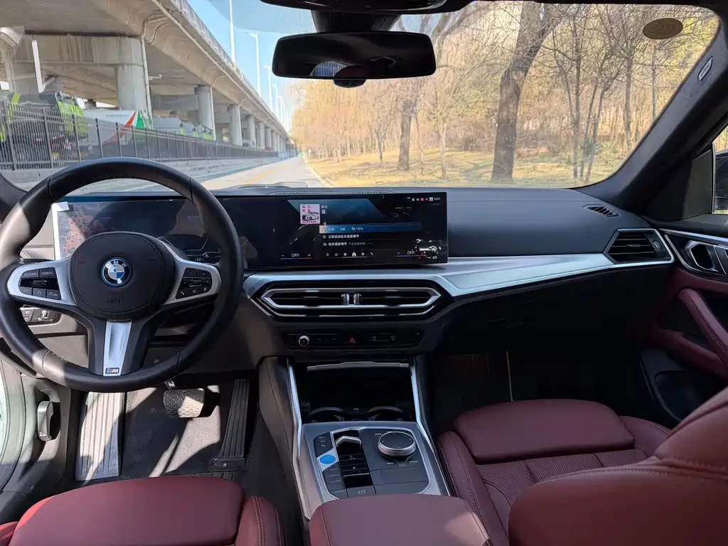 BMW I4