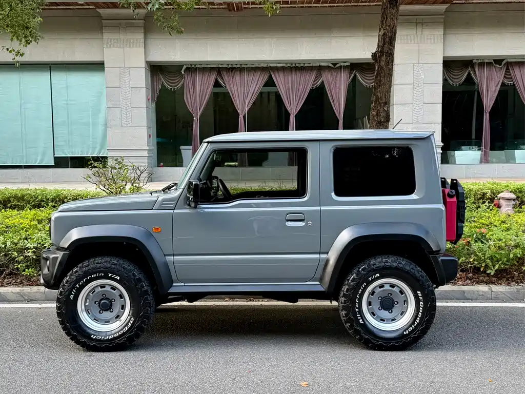 Suzuki Jimny — миниатюра 3