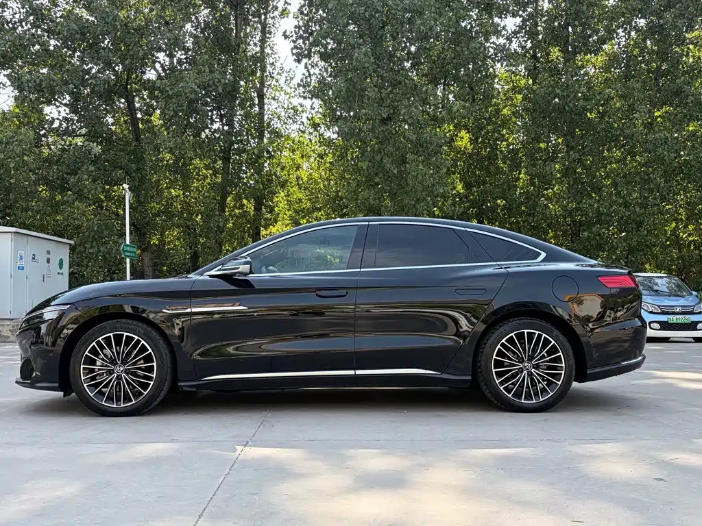 BYD Han 2020 EV Luxury