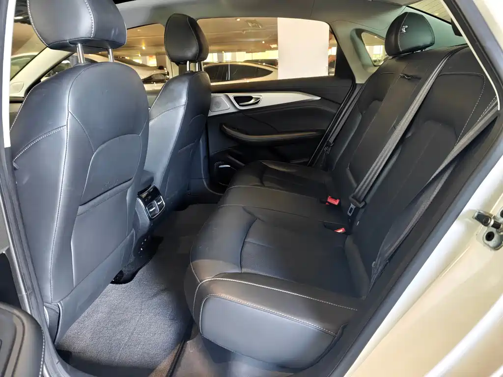 Roewe Feifan ER6 — миниатюра 6