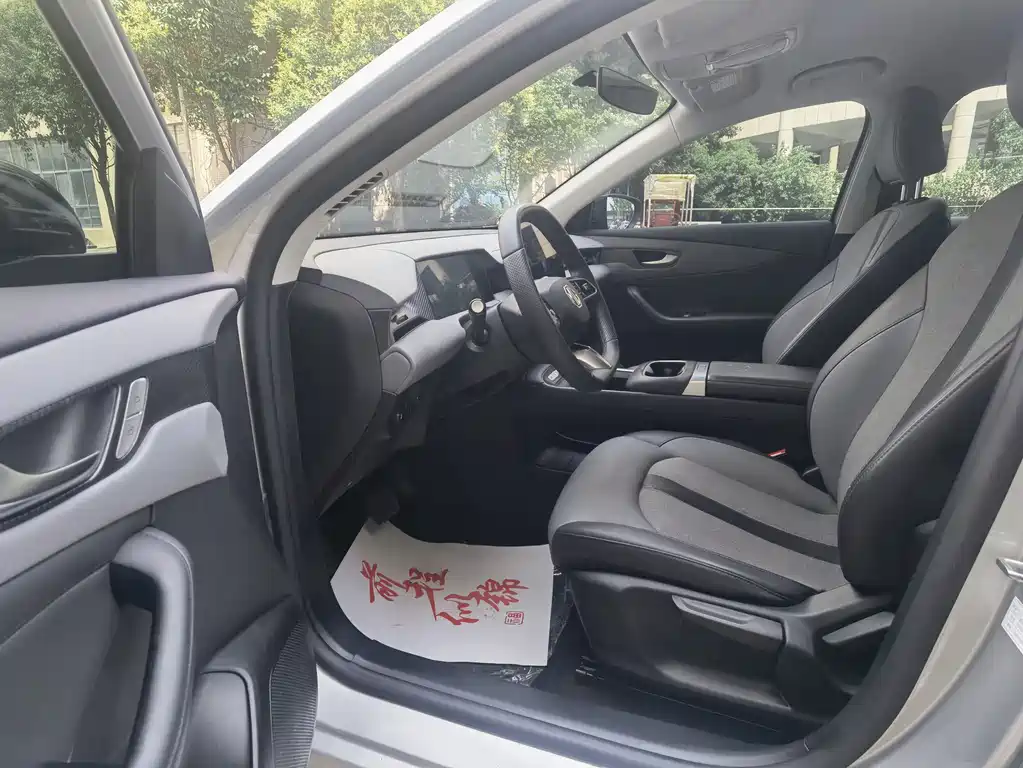 MG ES5 2025 515pro