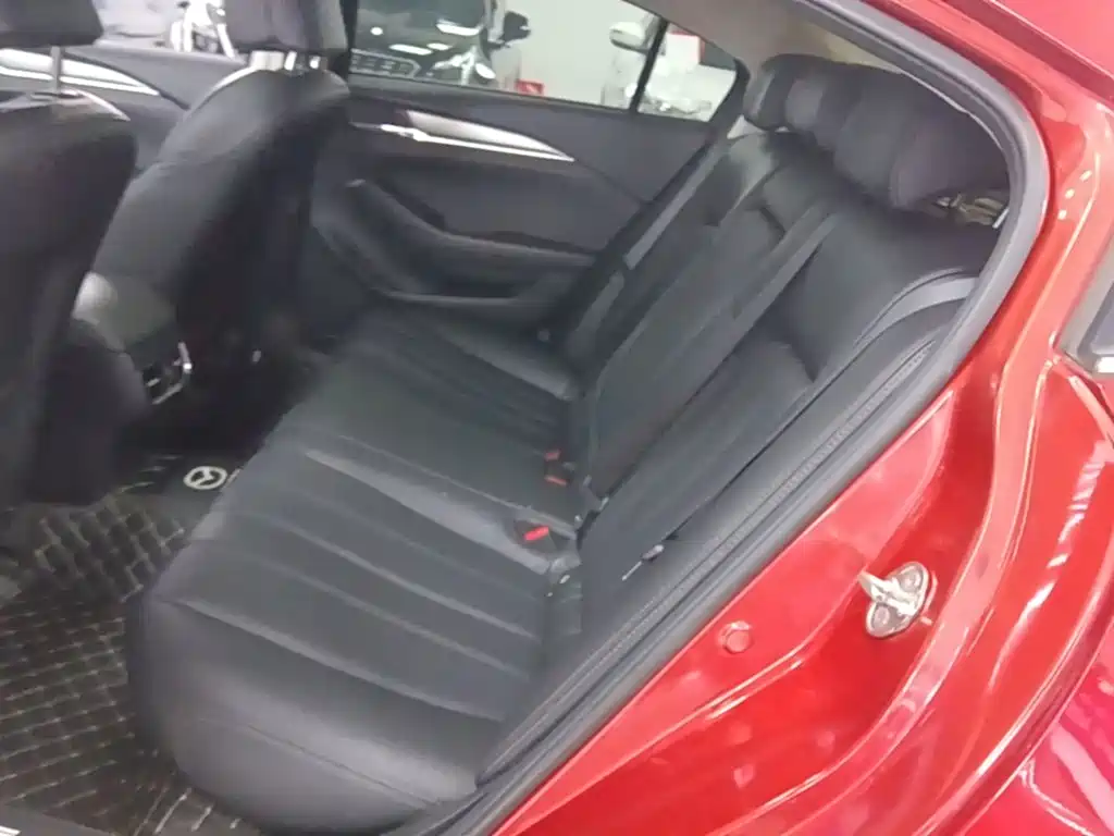 Mazda Atenza — миниатюра 17