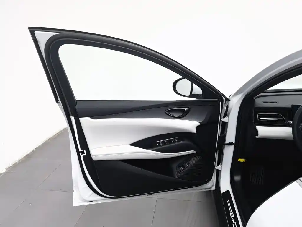 BYD Seal 06 — миниатюра 8