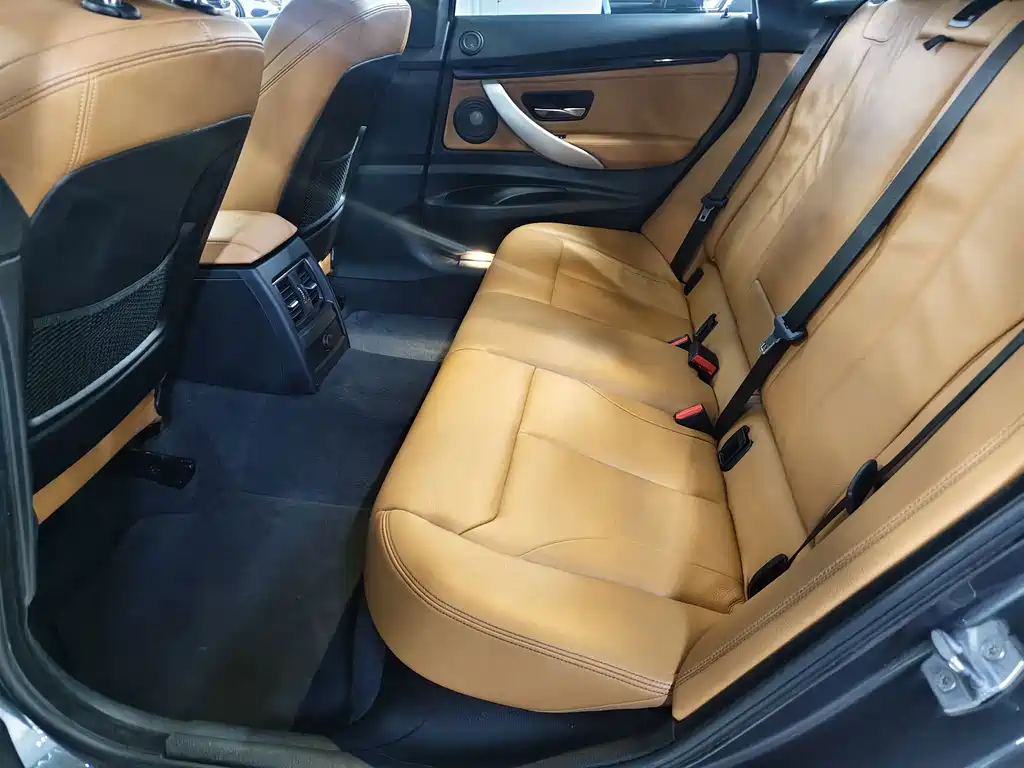 BMW 3 Series GT — миниатюра 4