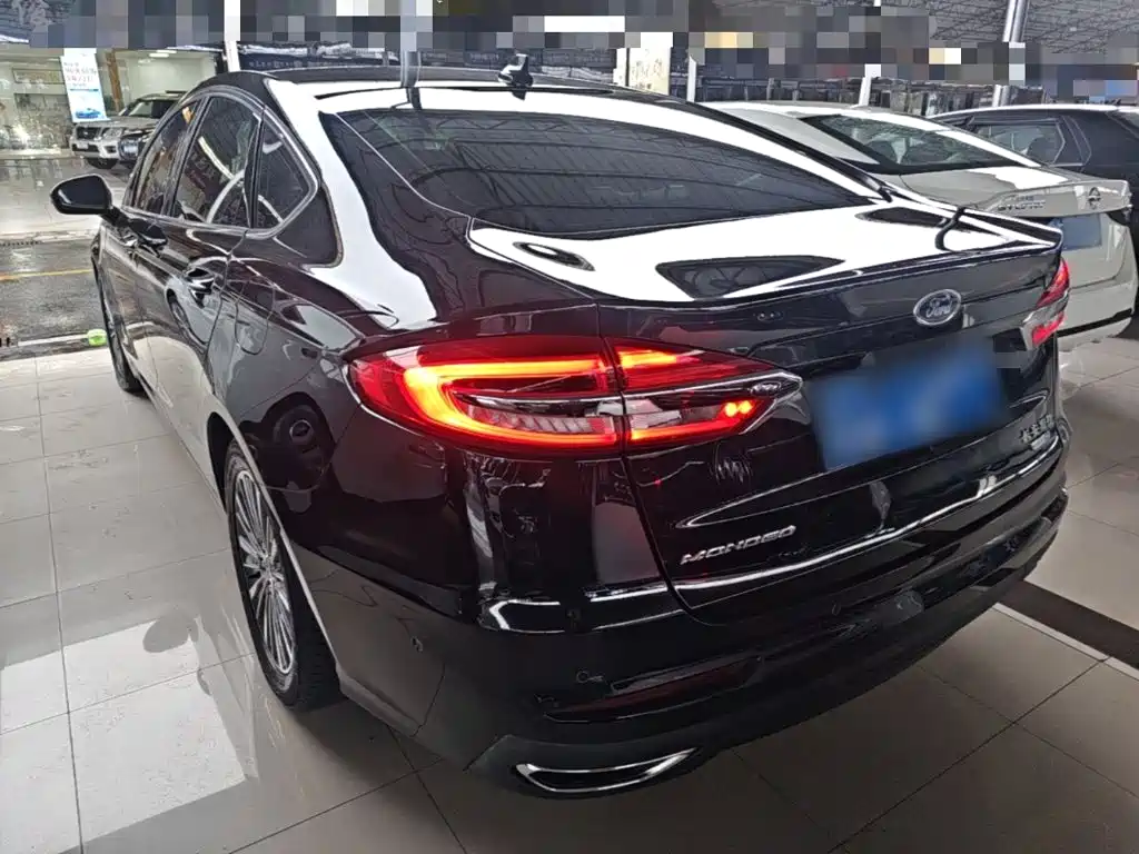 Ford Mondeo — миниатюра 5