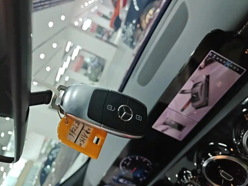 Mercedes-Benz A-Class (Import) — миниатюра 9