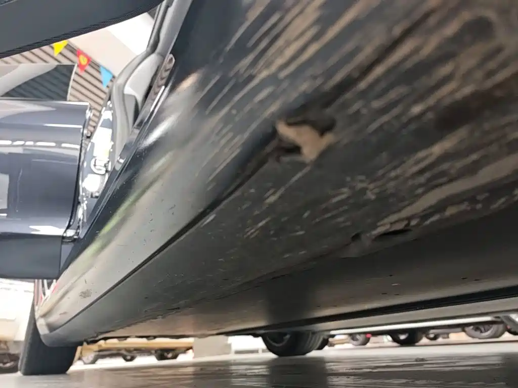 Tesla Model 3 — миниатюра 21