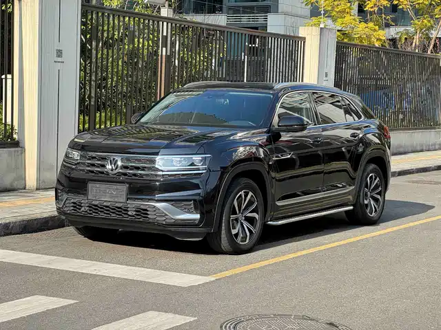 VOLKSWAGEN TOURANG 2020