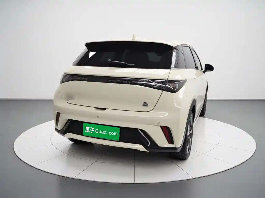BYD Dolphin — миниатюра 6
