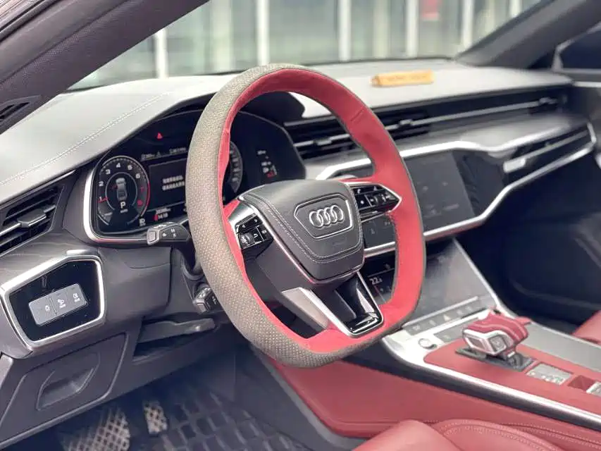 Audi A7L 2024 45 TFSI quattro S-line