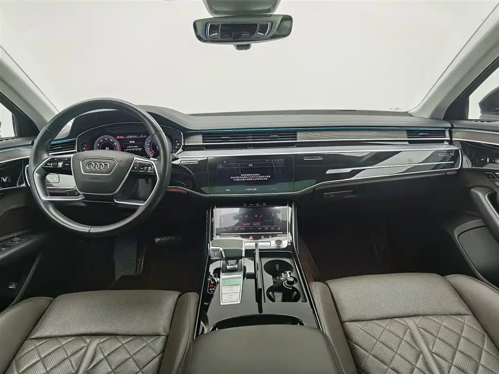 Audi A8 2022 A8L 50 TFSI quattro Comfort