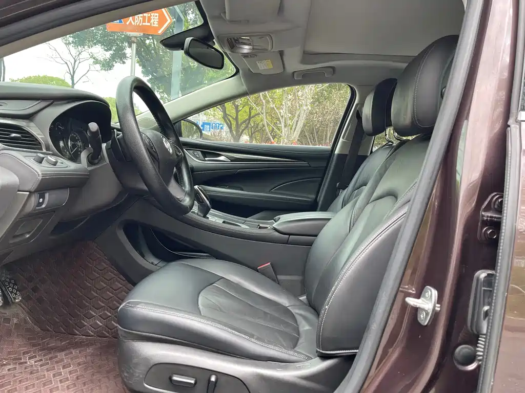 Buick LaCrosse 2016 28T Elite