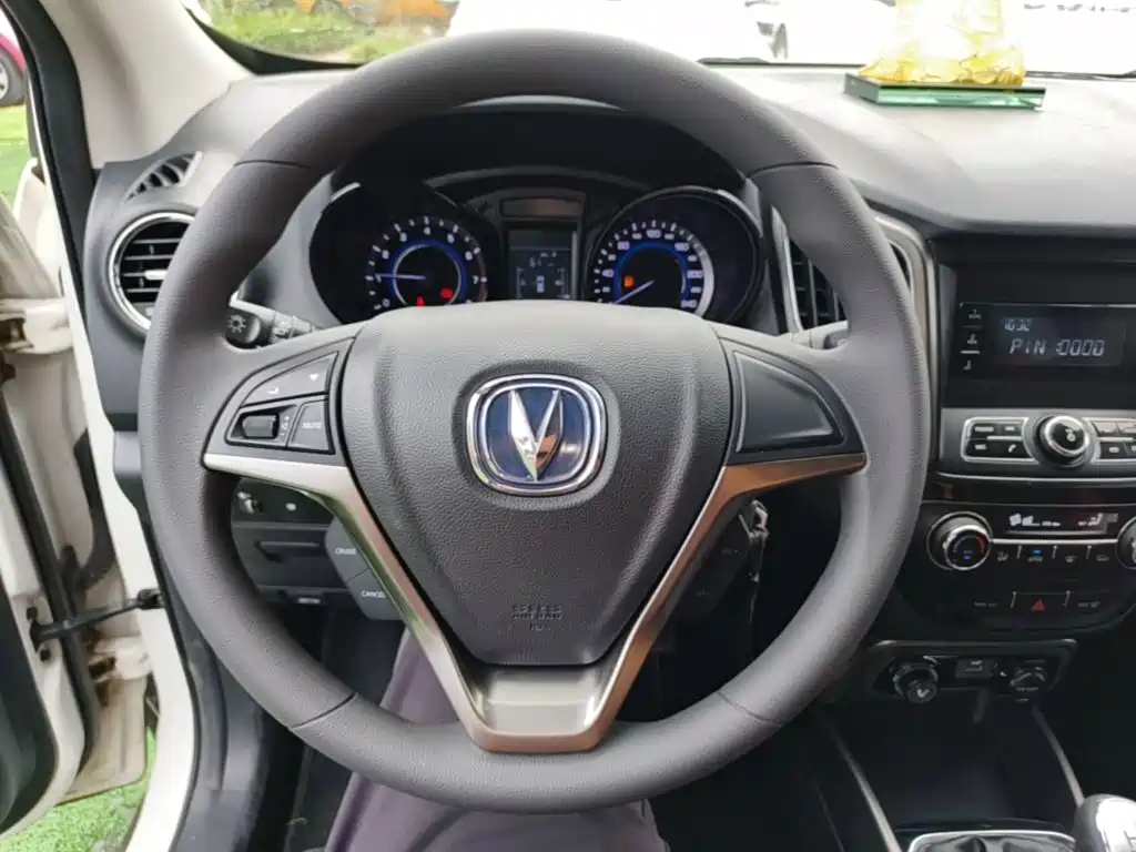 Changan CS15 — миниатюра 7