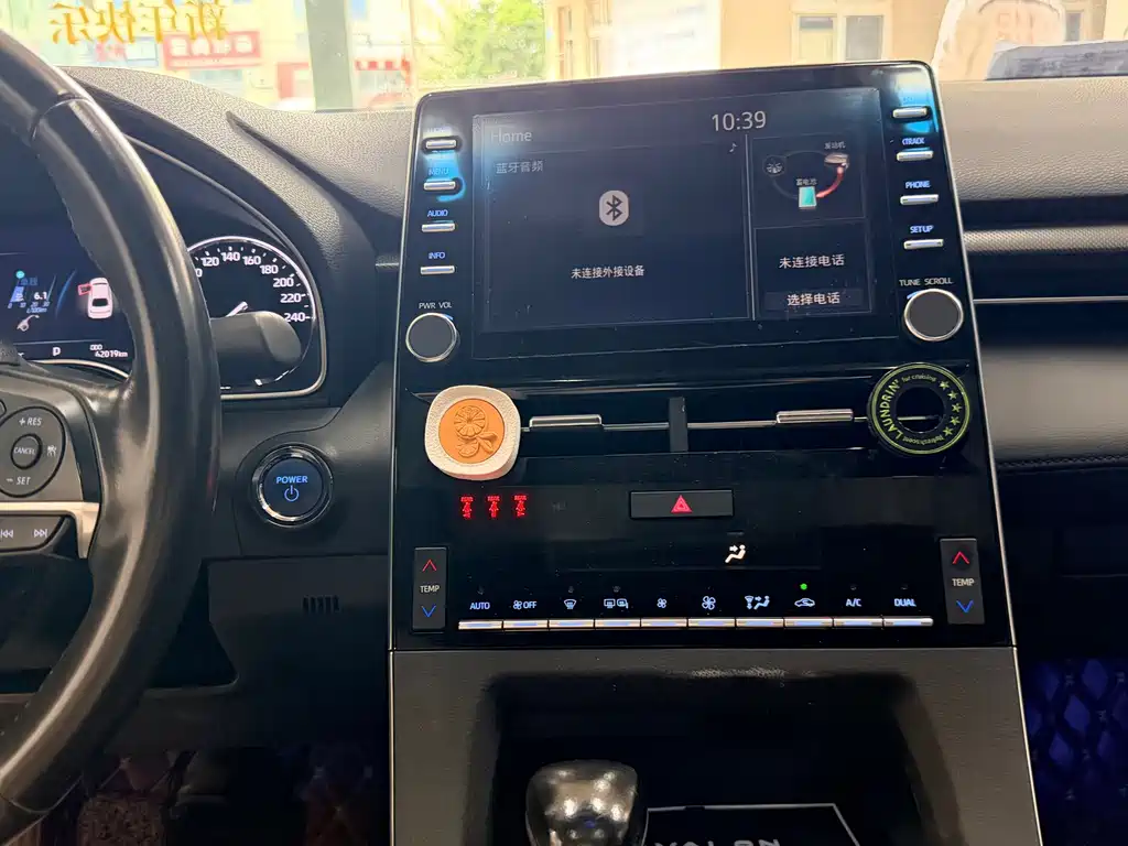 Toyota Avalon — миниатюра 7