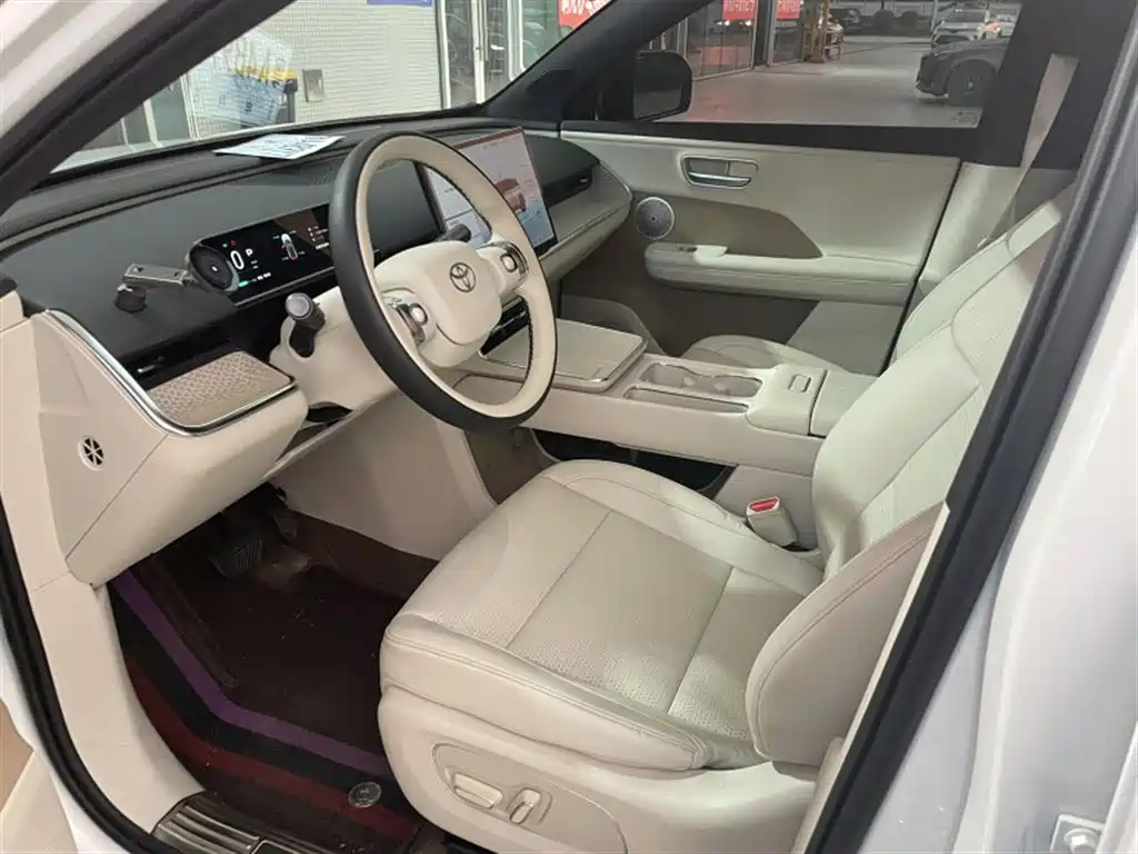 Toyota bZ3X — миниатюра 3