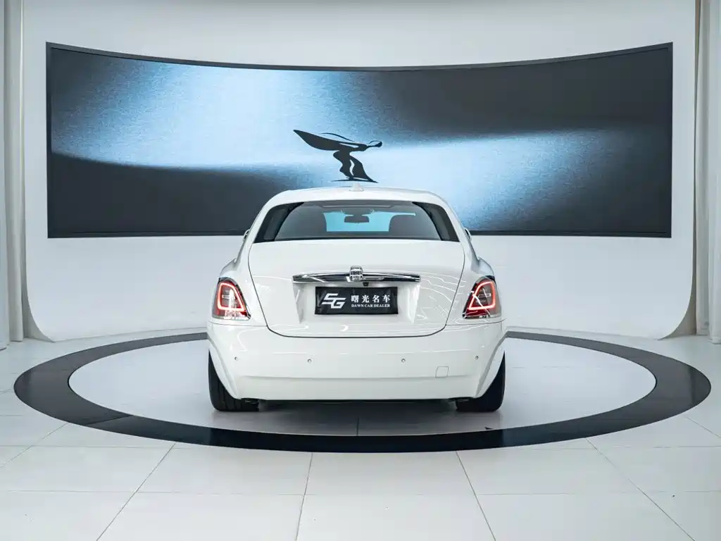 Rolls-Royce Ghost — миниатюра 5